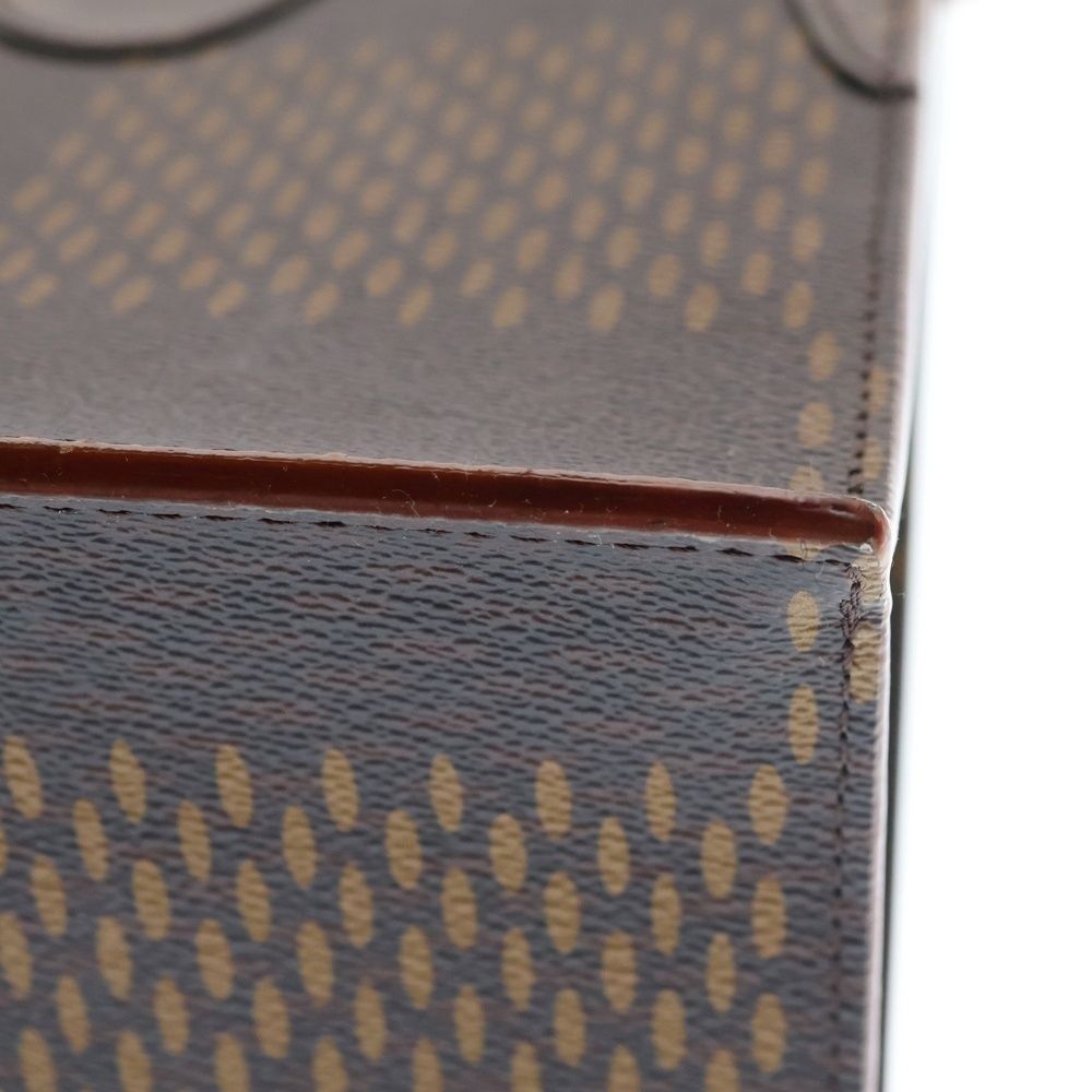 Louis Vuitton Damier Giant Collaboration 2-Way Tote Brown — view 6