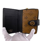 Louis Vuitton Portefeuille Juliette Monogram Reverse Leather Bifold — view 7