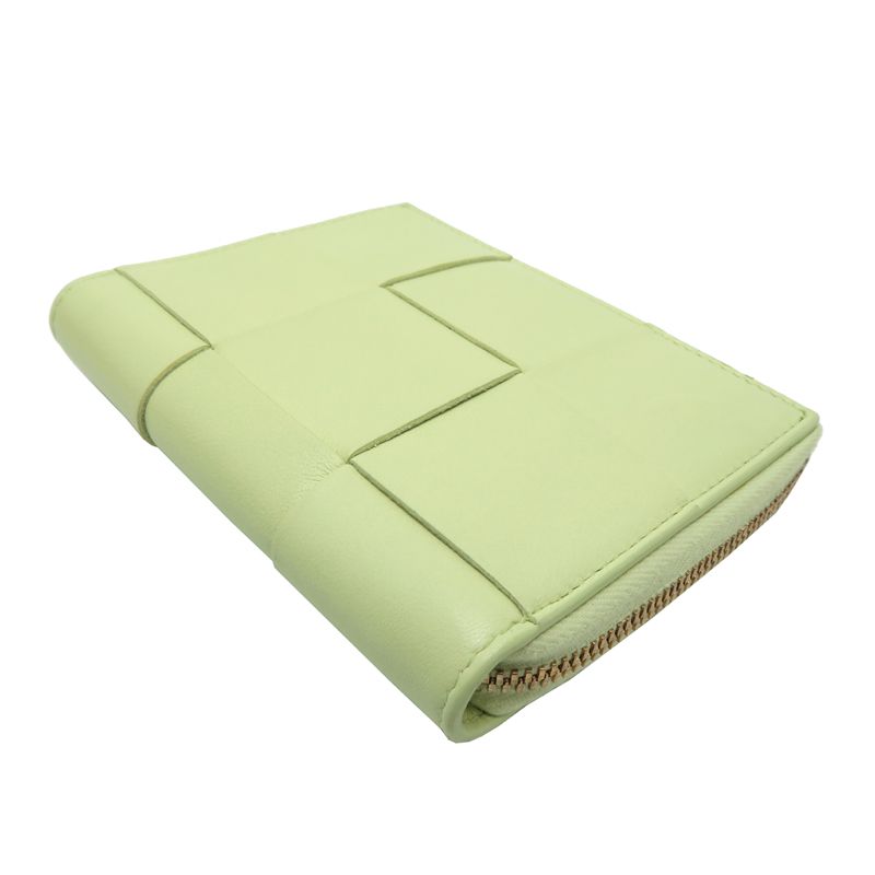Bottega Veneta Bifold Wallet Leather Green Yellowgreen — view 3