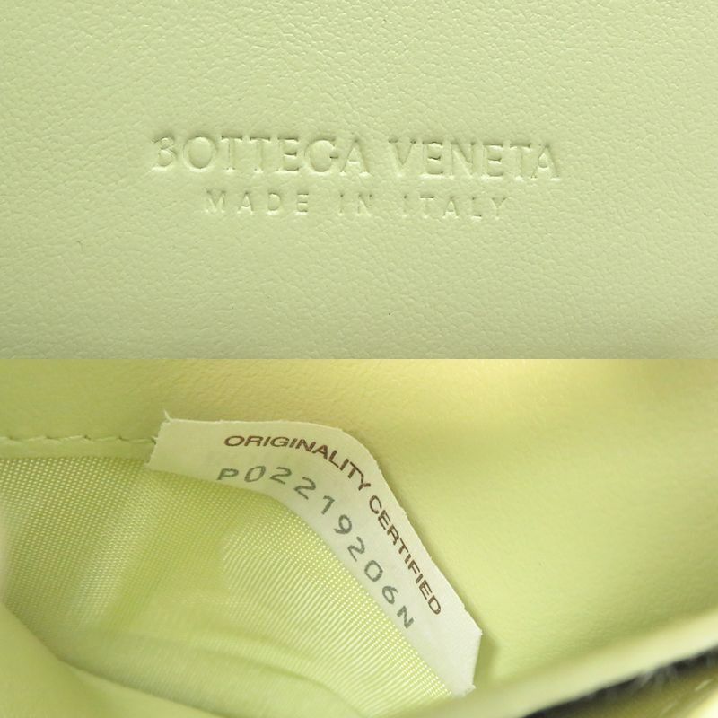 Bottega Veneta Bifold Wallet Leather Green Yellowgreen — view 7