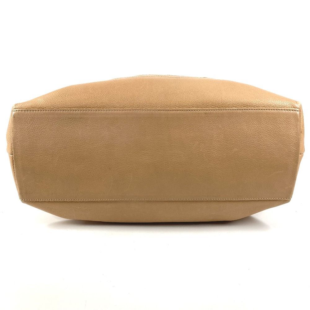Chanel Shoulder Bag CC Logo Caviar Leather Beige — view 5