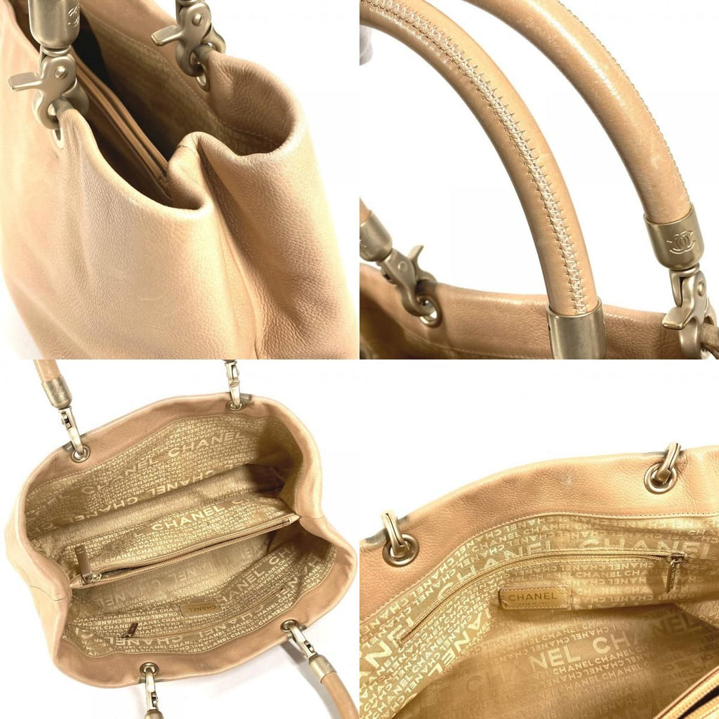 Chanel Shoulder Bag CC Logo Caviar Leather Beige — view 8
