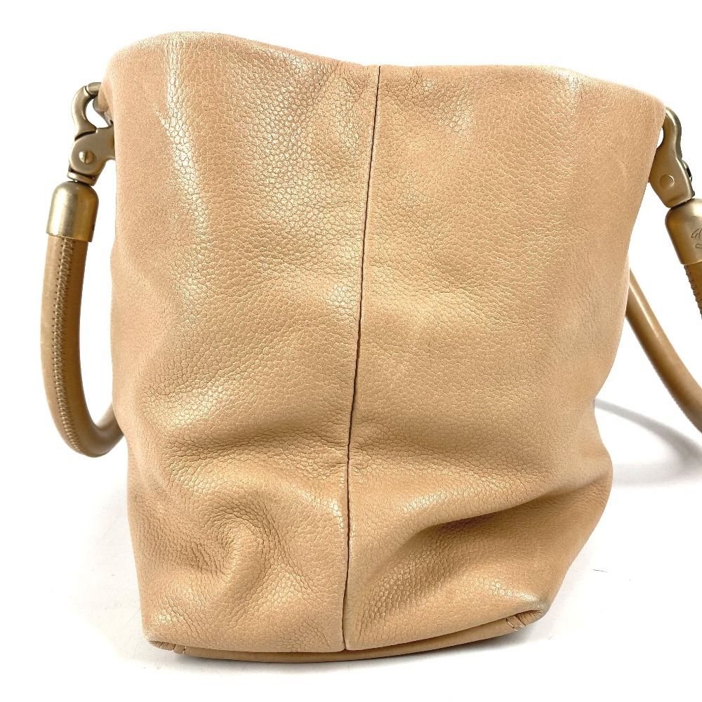 Chanel Shoulder Bag CC Logo Caviar Leather Beige — view 3