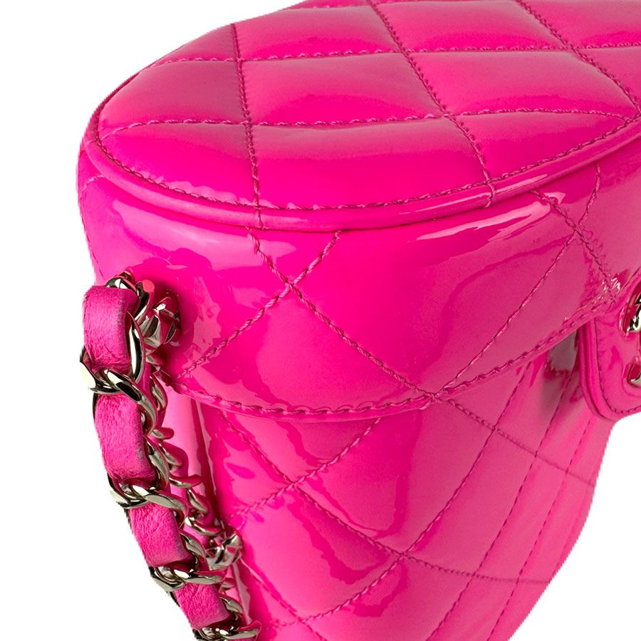 Chanel Shoulder Bag Leather Patent Transfer — view 6