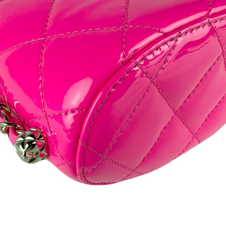 Chanel Shoulder Bag Leather Patent Transfer — view 8