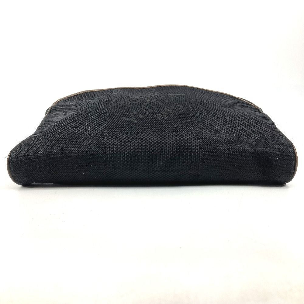 Louis Vuitton Belt Bag Acrobat Damier Geant Canvas Black — view 4