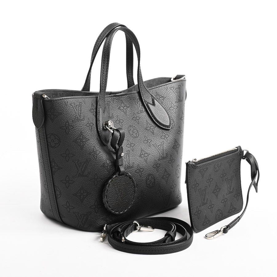 Louis Vuitton Handbag Blossom PM — view 2