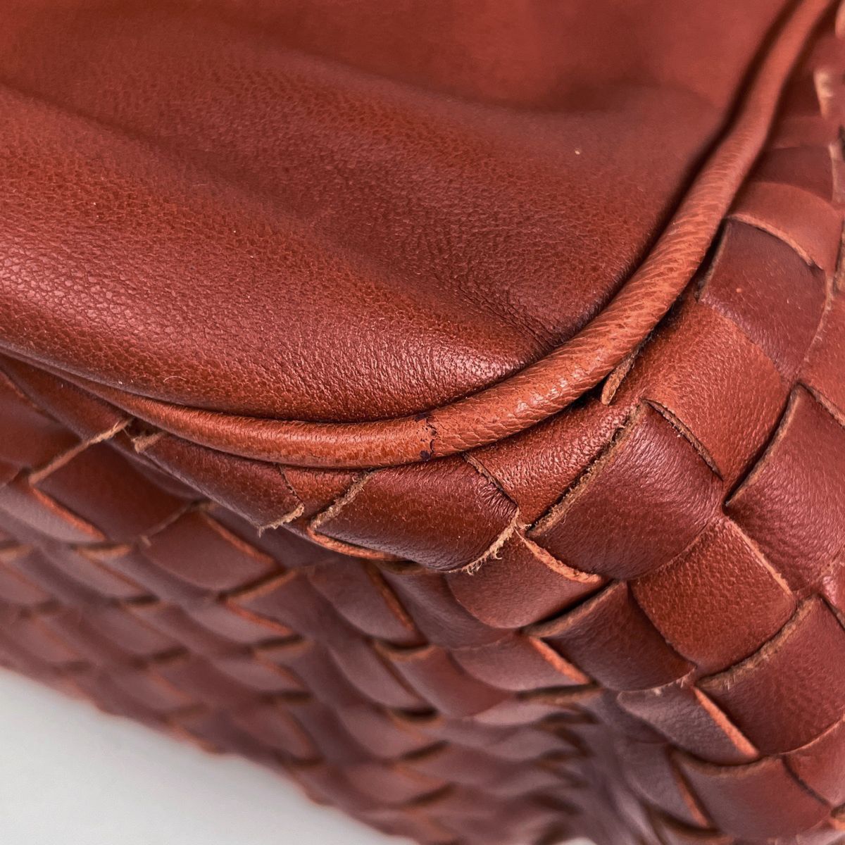 Bottega Veneta Intrecciato Shoulder Bag Leather Brown — view 3