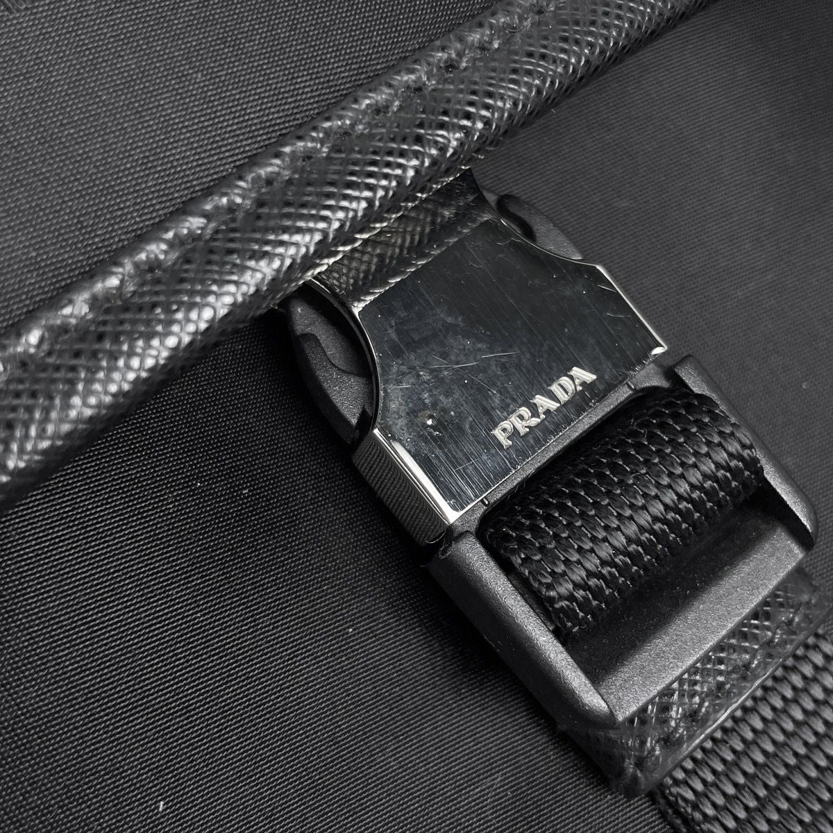 Prada Shoulder Bag Nylon Nero — view 4