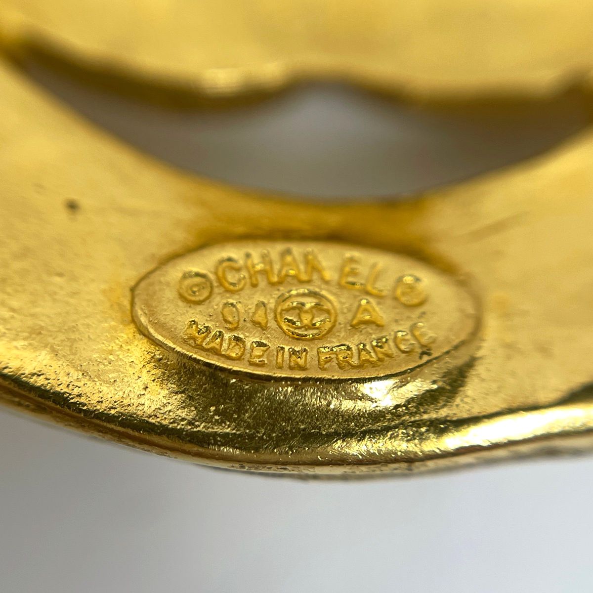Chanel CC Logo Chain Necklace Long Round Gold Plated — view 6