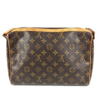 Louis Vuitton Shoulder Bag Chulli Monogram Canvas Brown — view 2