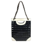 Chanel Shoulder Bag Logo Choco Bar Enamel Leather Black — view 2