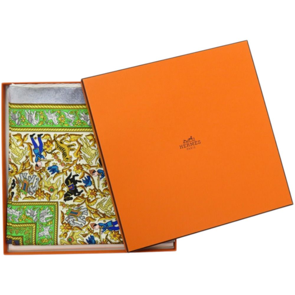 Hermes Carre 90 Chasse en Inde Indian Hunting Silk Green Scarf — view 2