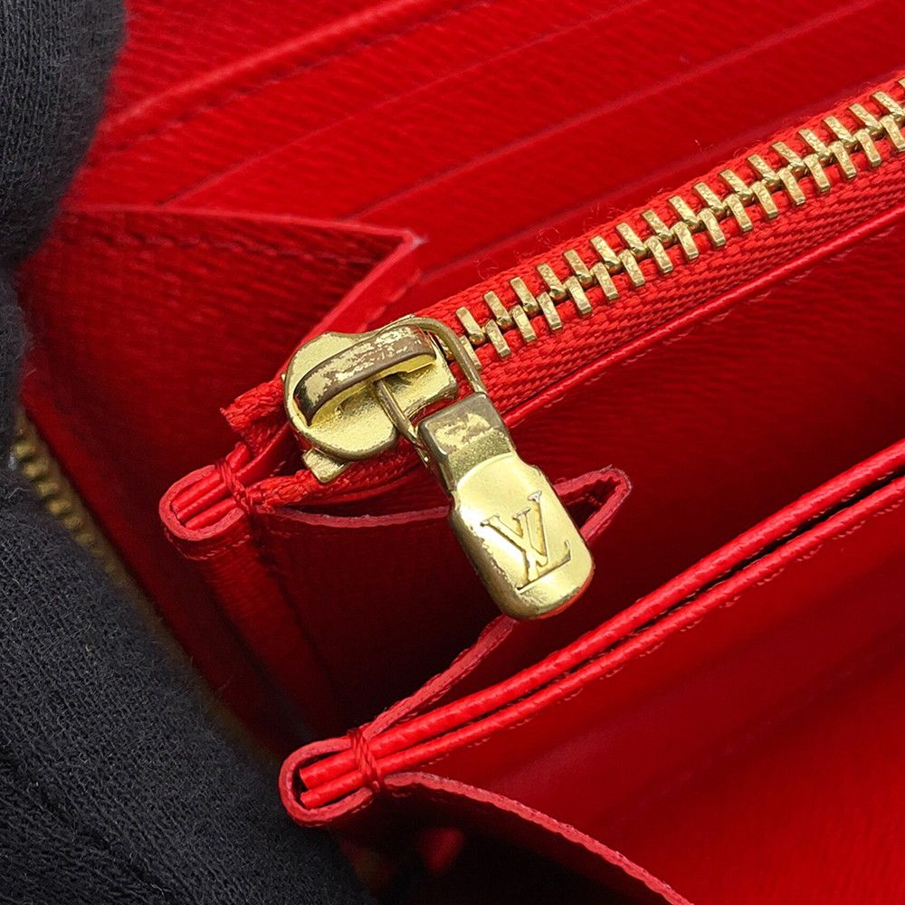 Louis Vuitton Wallet Monogram LV YK Zippy — view 7