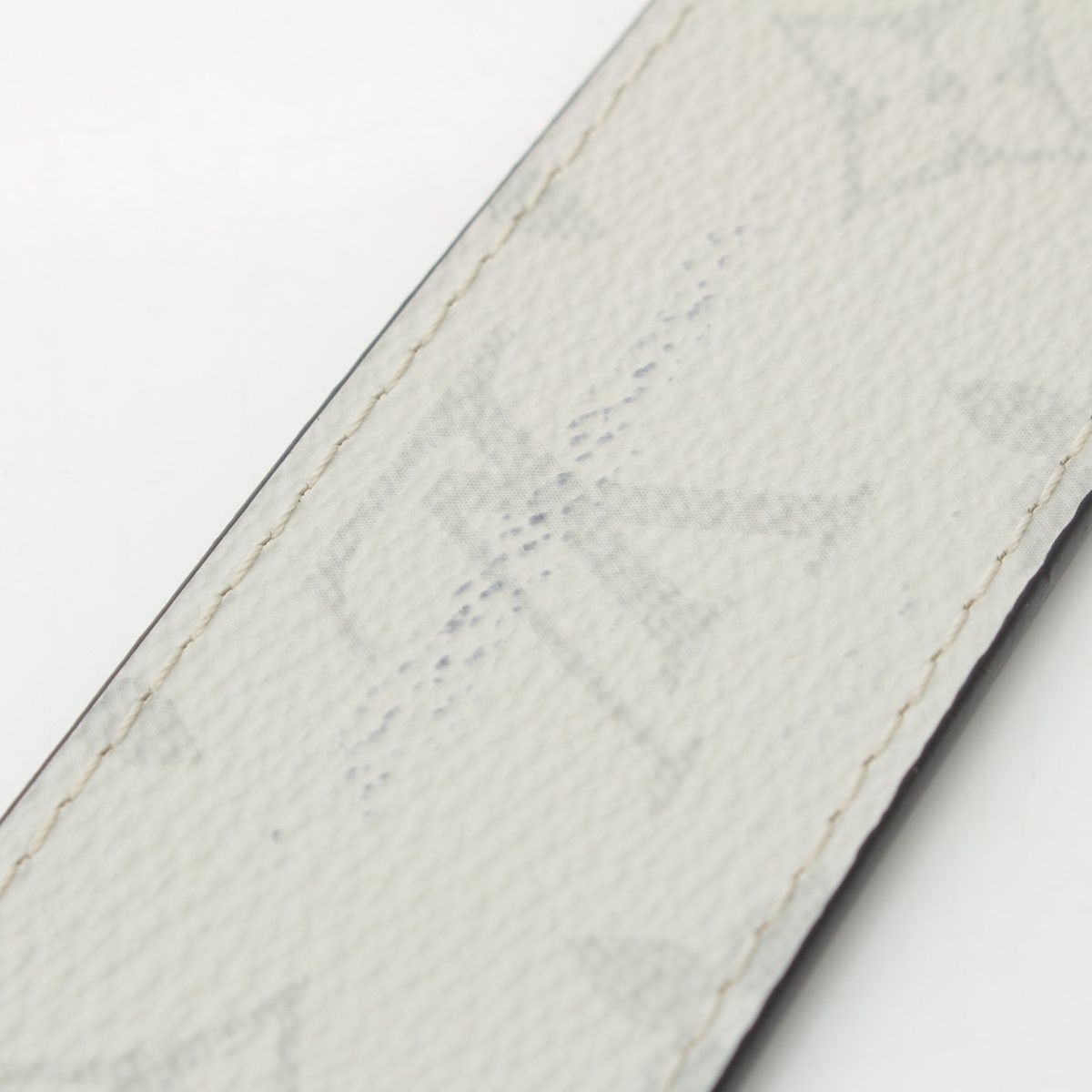 Louis Vuitton Leather Monogram Ceinture Reverso Belt Light Gray — view 6