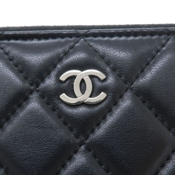 Chanel Quilted Round Zip Wallet — view 9