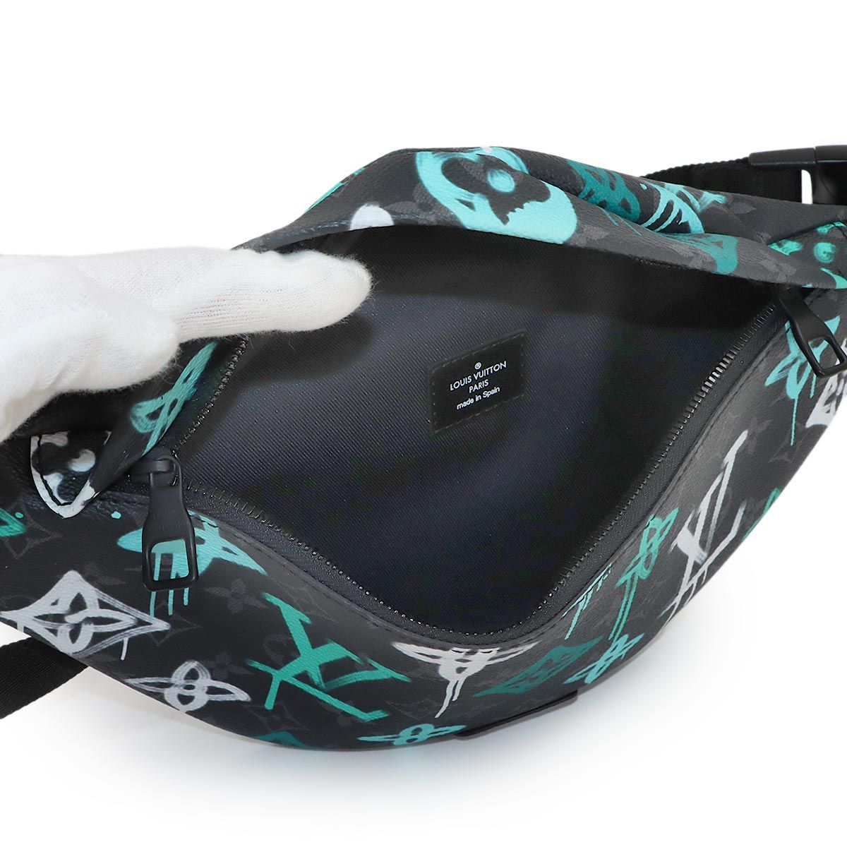 Louis Vuitton LV Graffiti Discovery Bum Bag PM Monogram — view 6