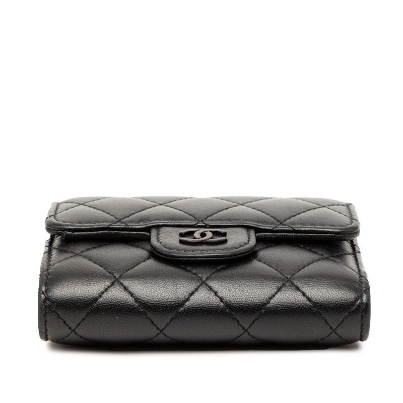 Chanel CC Logo Quilted Black Lambskin — view 3
