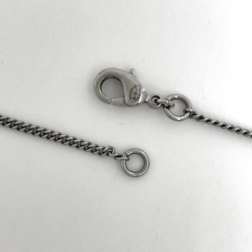 Chanel CC Logo Ribbon Motif Necklace Silver Plated — view 3