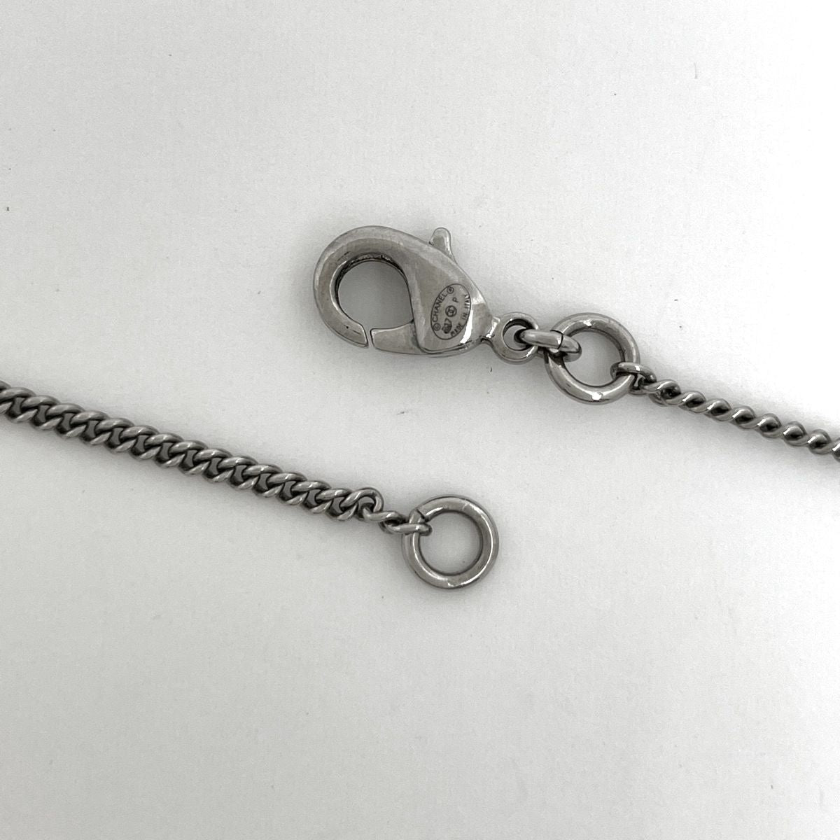 Chanel CC Logo Ribbon Motif Necklace Silver Plated — view 3