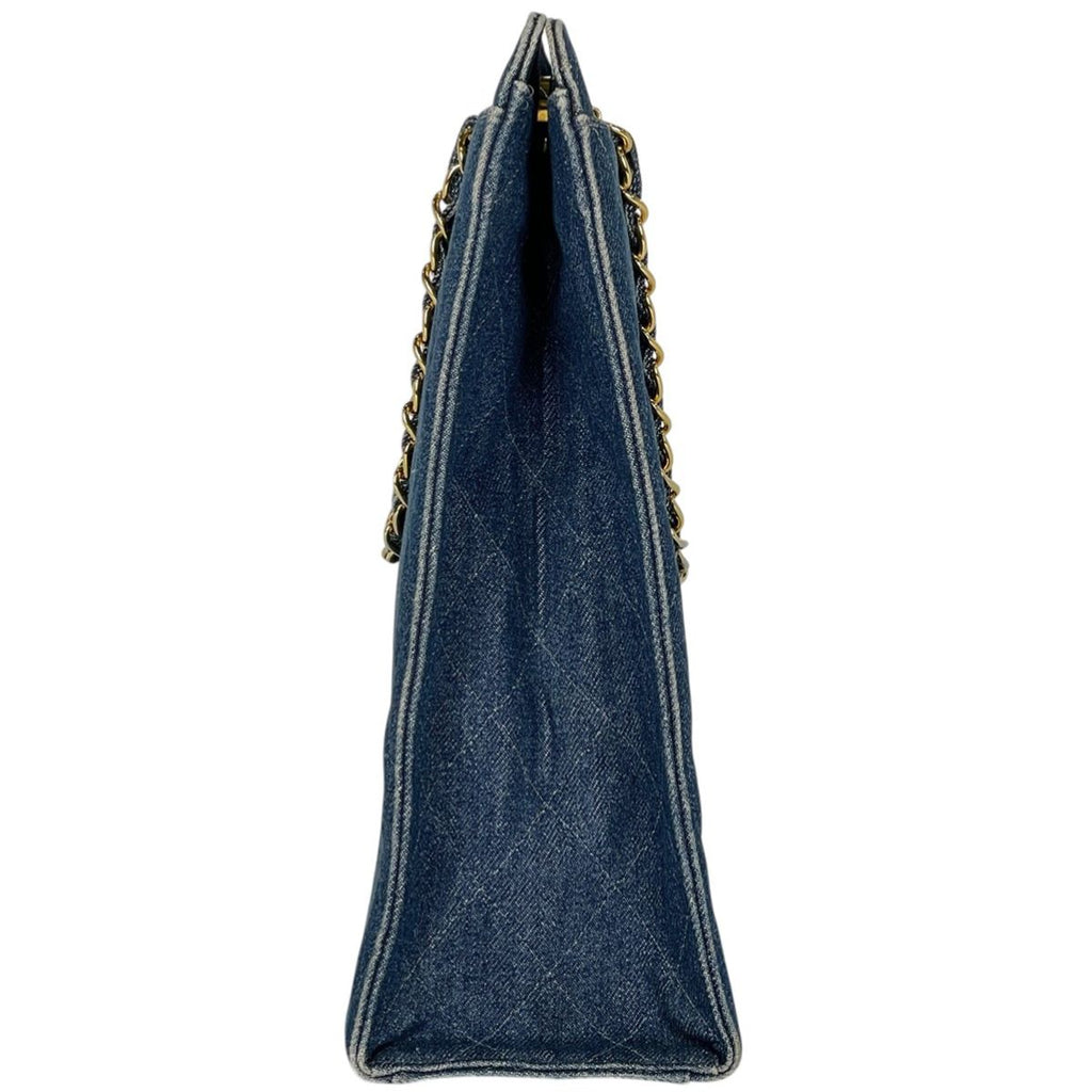 Chanel CC Logo Chain Tote Quilted Denim Blue — view 4
