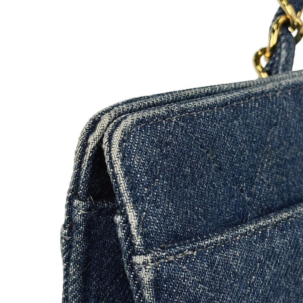 Chanel CC Logo Chain Tote Quilted Denim Blue — view 9