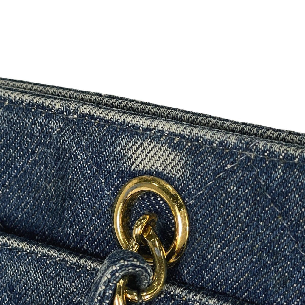 Chanel CC Logo Chain Tote Quilted Denim Blue — view 7