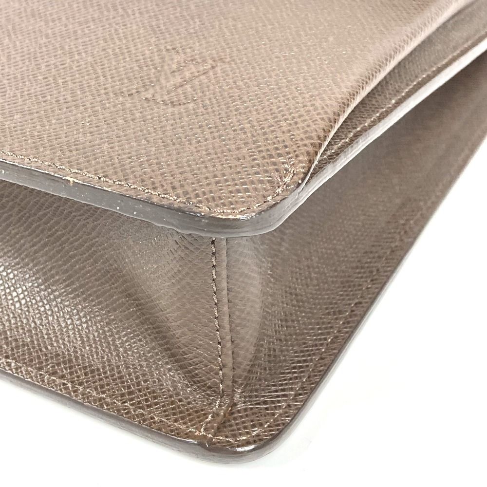 Louis Vuitton Business Bag Lagito Taiga Leather Grizzly Brown — view 6