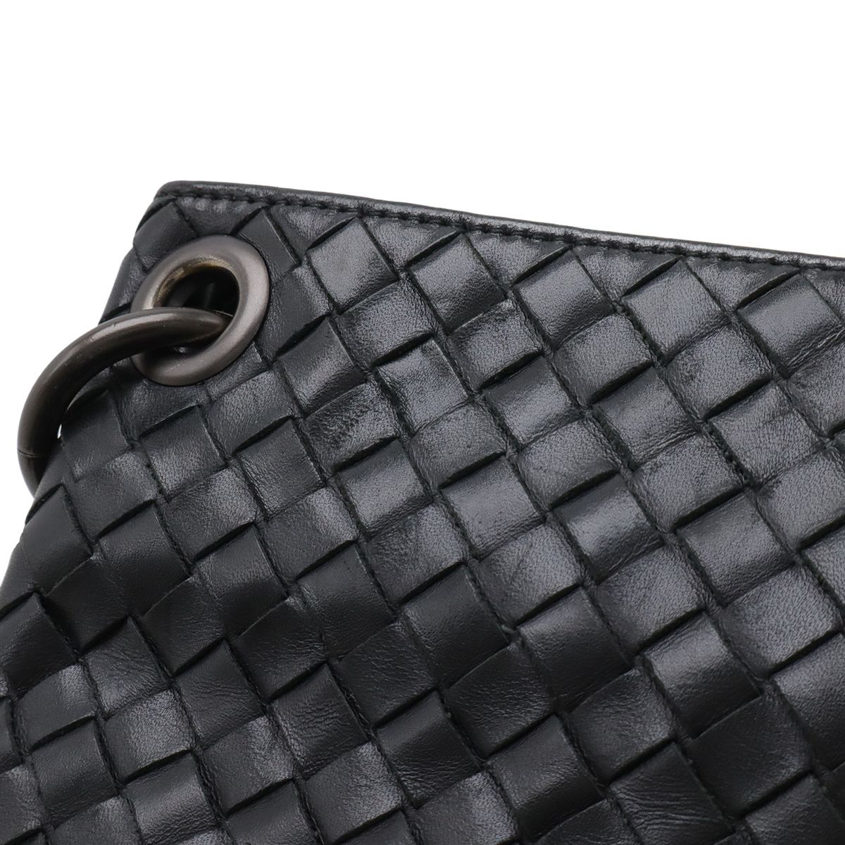 Bottega Veneta Intrecciato Shoulder Bag Crossbody Leather Black — view 4