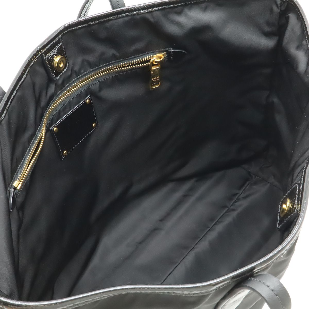 Prada Logo Tote Large Shoulder Bag Nylon Enamel Patent Nero — view 5