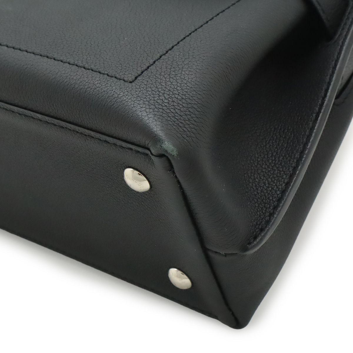 Louis Vuitton Lockme BB 2-Way Shoulder Bag Soft Calf Leather Noir Black — view 3