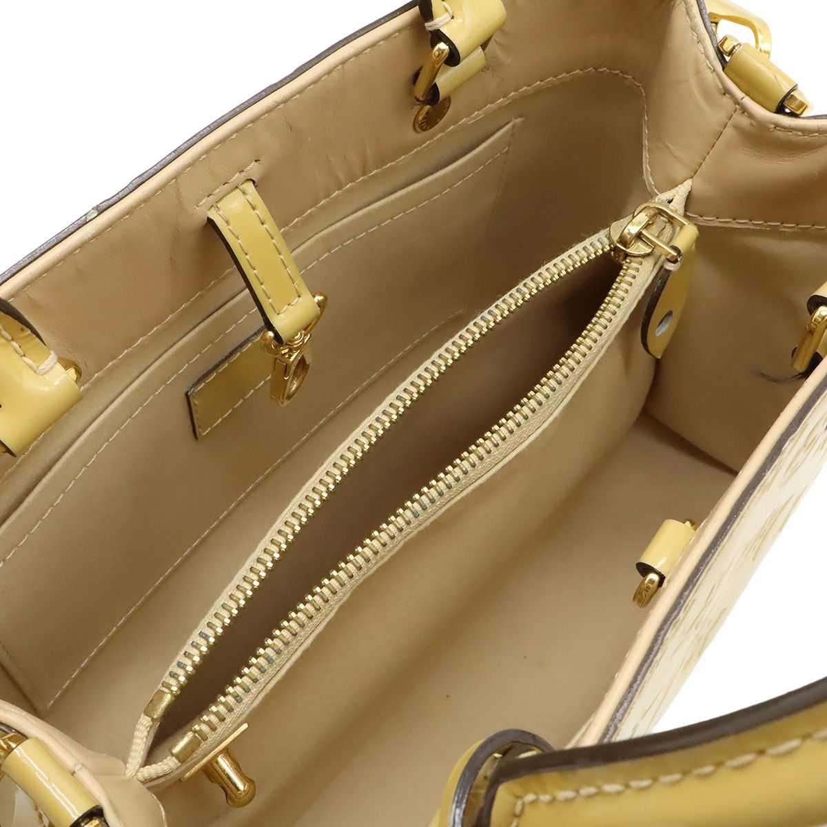 Louis Vuitton Monogram Vernis Montaigne BB 2-Way Shoulder Bag Patent Dune — view 6