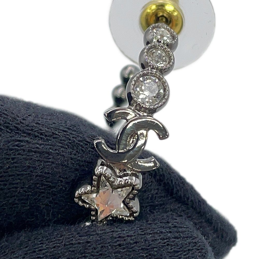 Chanel Earrings CC Logo Rhinestone Star — view 5