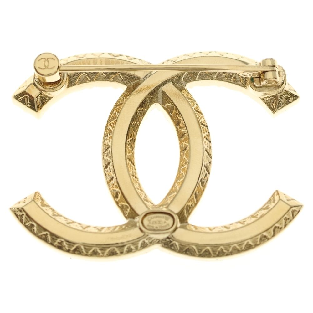 Chanel CC Logo Rhinestone Pin Badge Brooch Gold — view 2
