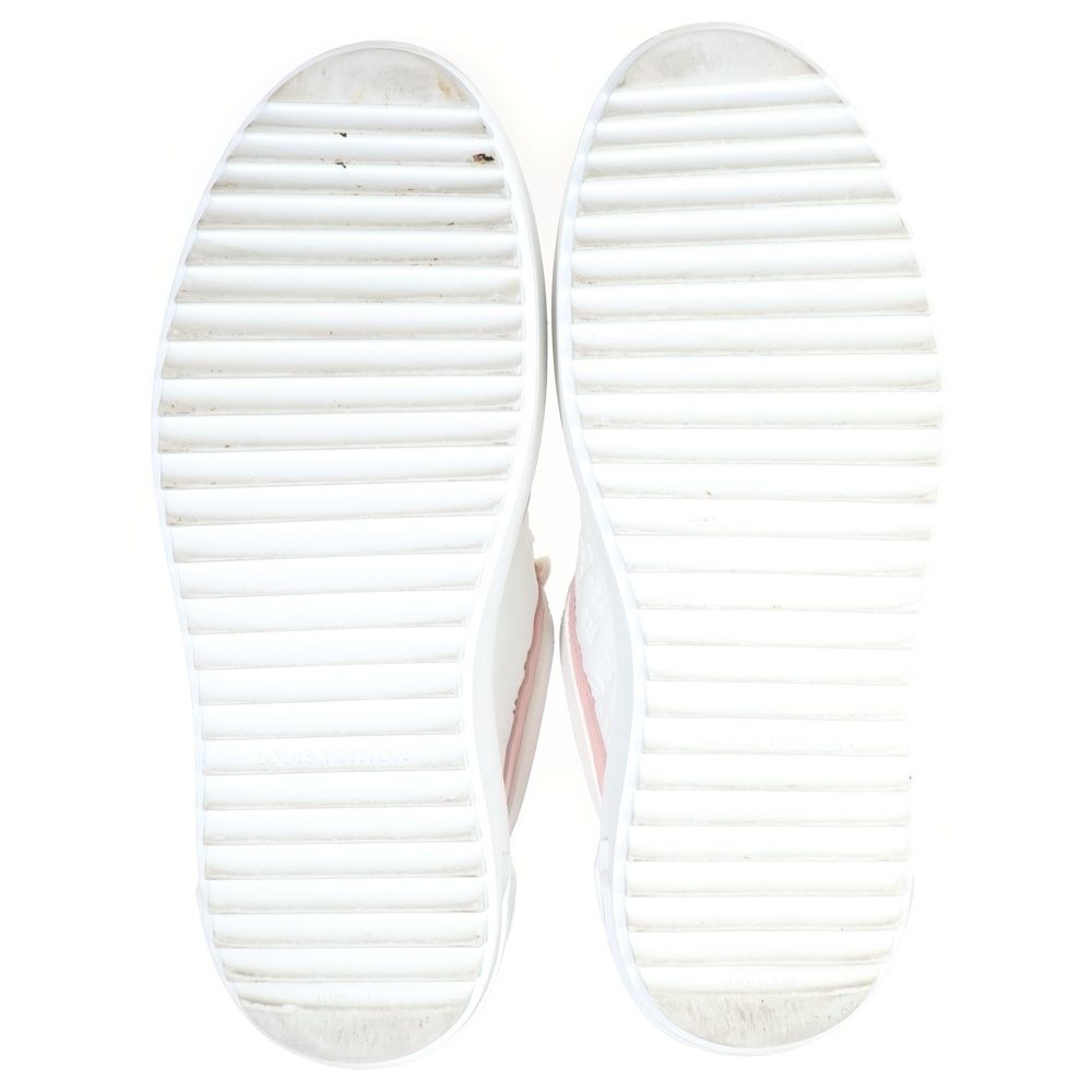 Louis Vuitton Time Out Sneaker Monogram Low Cut Sneakers Pink White — view 5