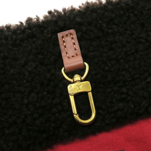 Louis Vuitton Monogram Teddy On The Go GM — view 7