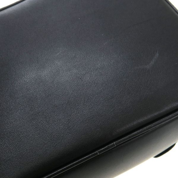 Chanel Bikolo Revanity Vanity Bag — view 6