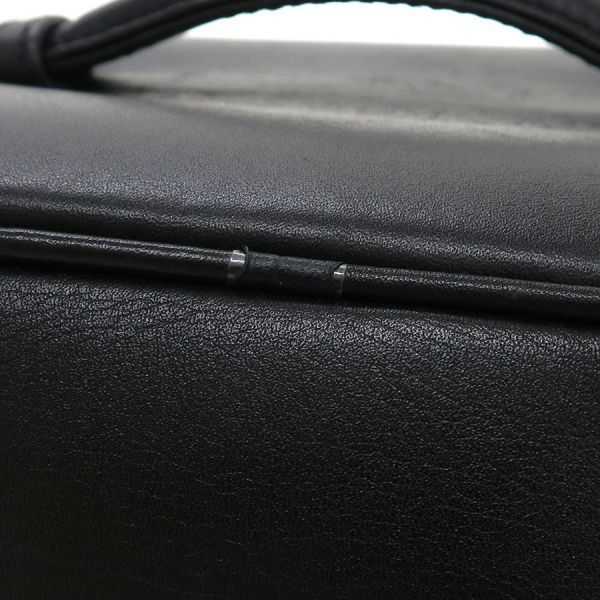 Chanel Bikolo Revanity Vanity Bag — view 8
