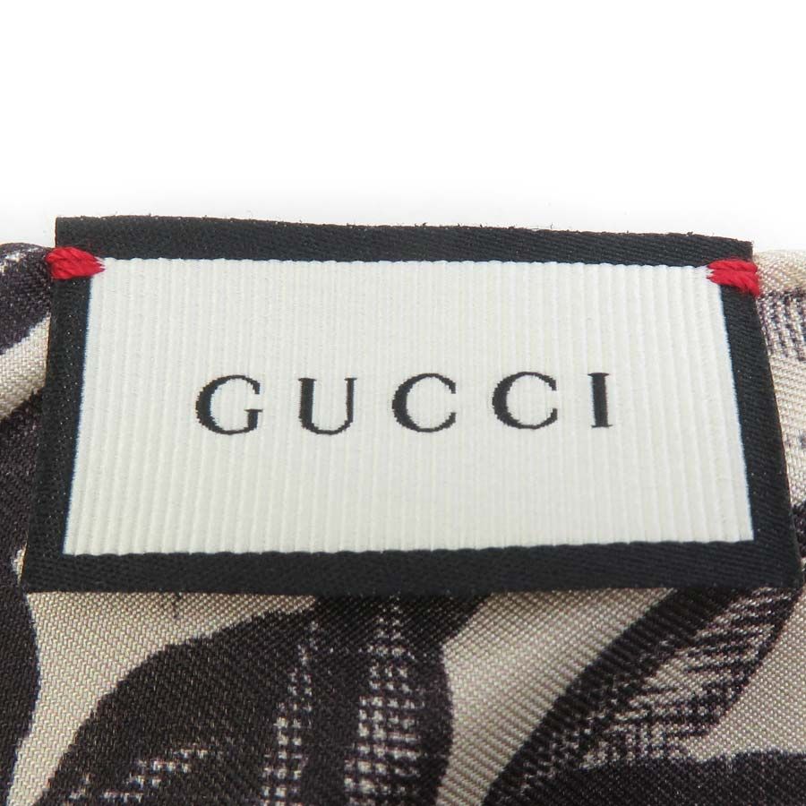 Gucci Scarf Shawl Silk Black Light Beige — view 7