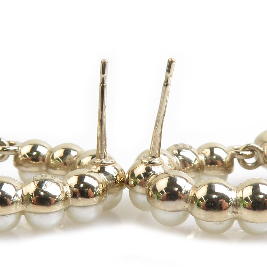 Chanel Earrings Quilted Gold — view 6