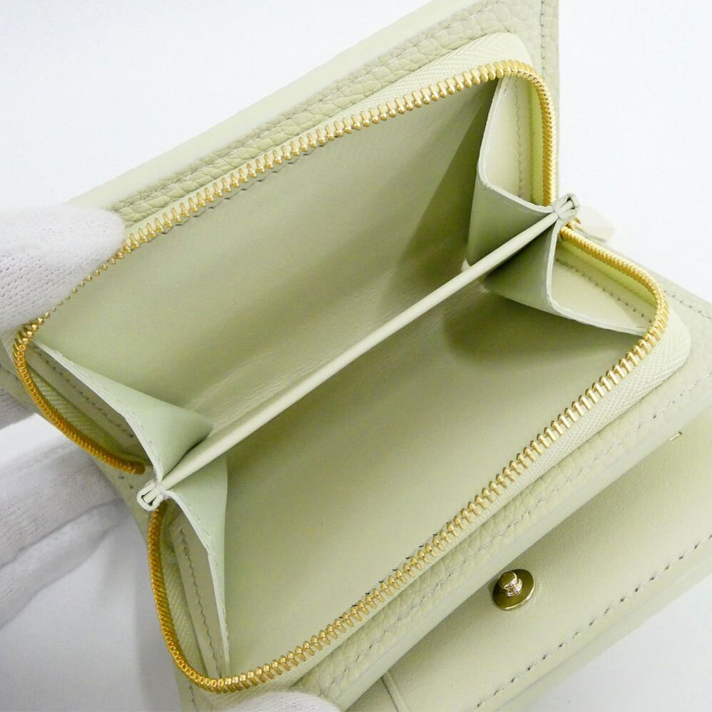 Louis Vuitton Portefeuille Mahina Jade Green Bifold Wallet — view 6