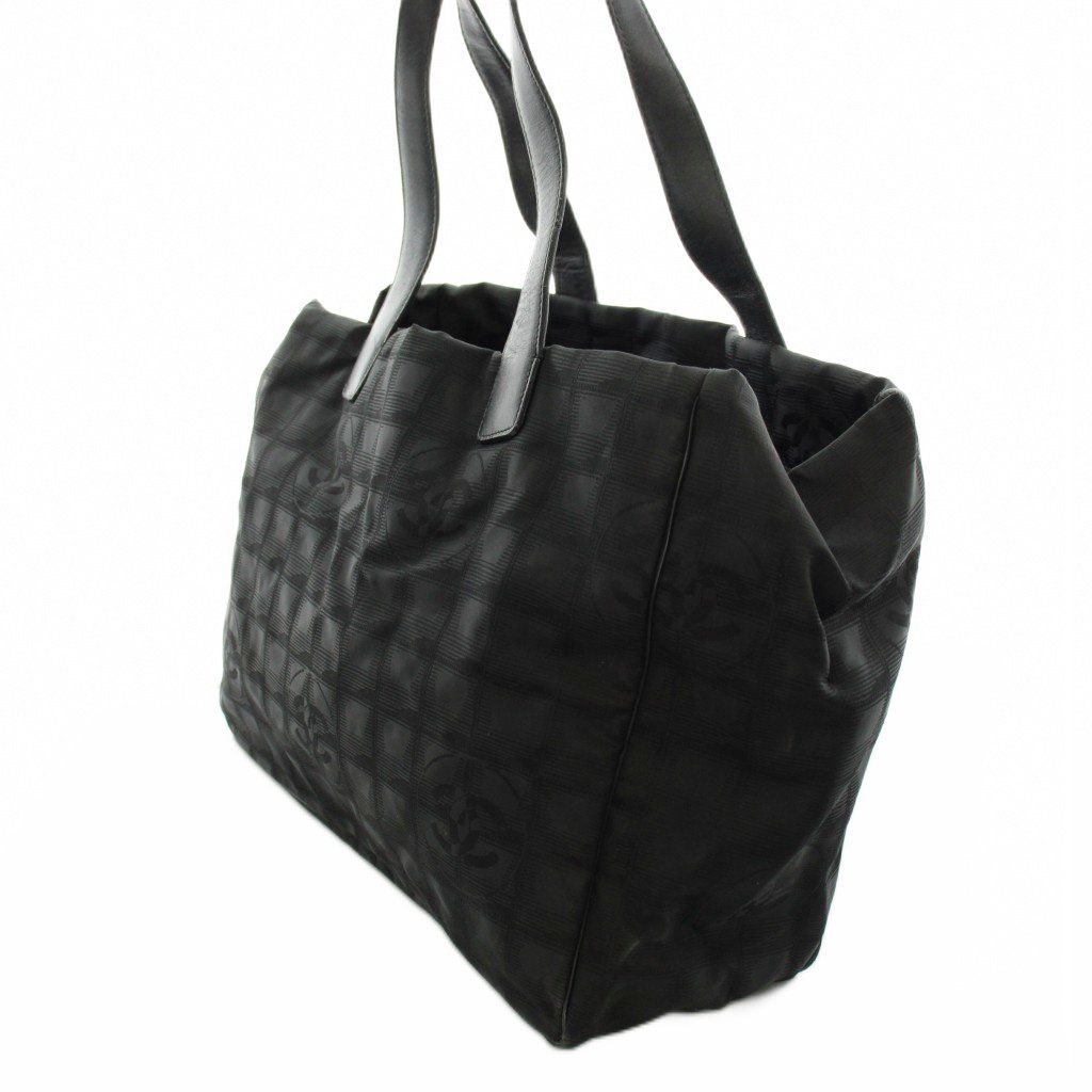 Chanel New Travel Leather — view 4
