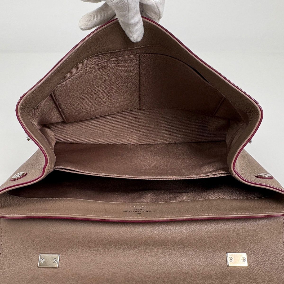 Louis Vuitton 2-Way Shoulder Bag Leather Brown — view 8