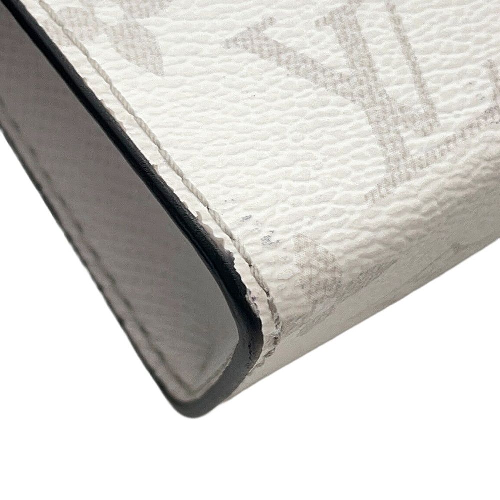 Louis Vuitton Shoulder Bag Monogram Taiga Gaston Wearable Wallet Optical White — view 8