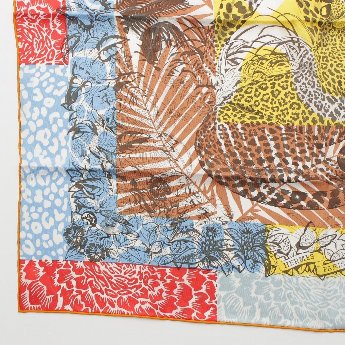 Hermes Jungle Love AU Tampon Silk Carre 70 Scarf — view 4