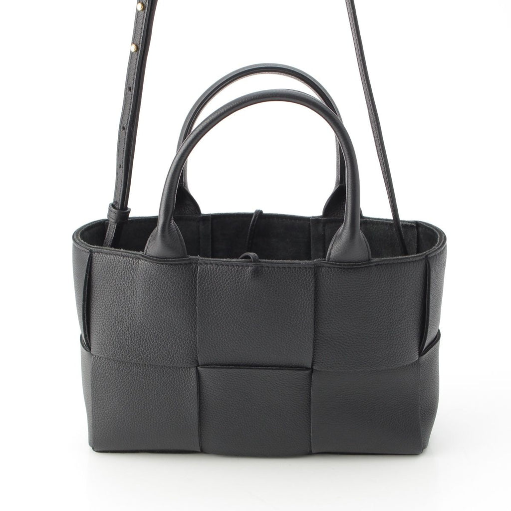 Bottega Veneta Leather Maxi Intrecciato Mini Arco 2-Way Handbag Black — view 5