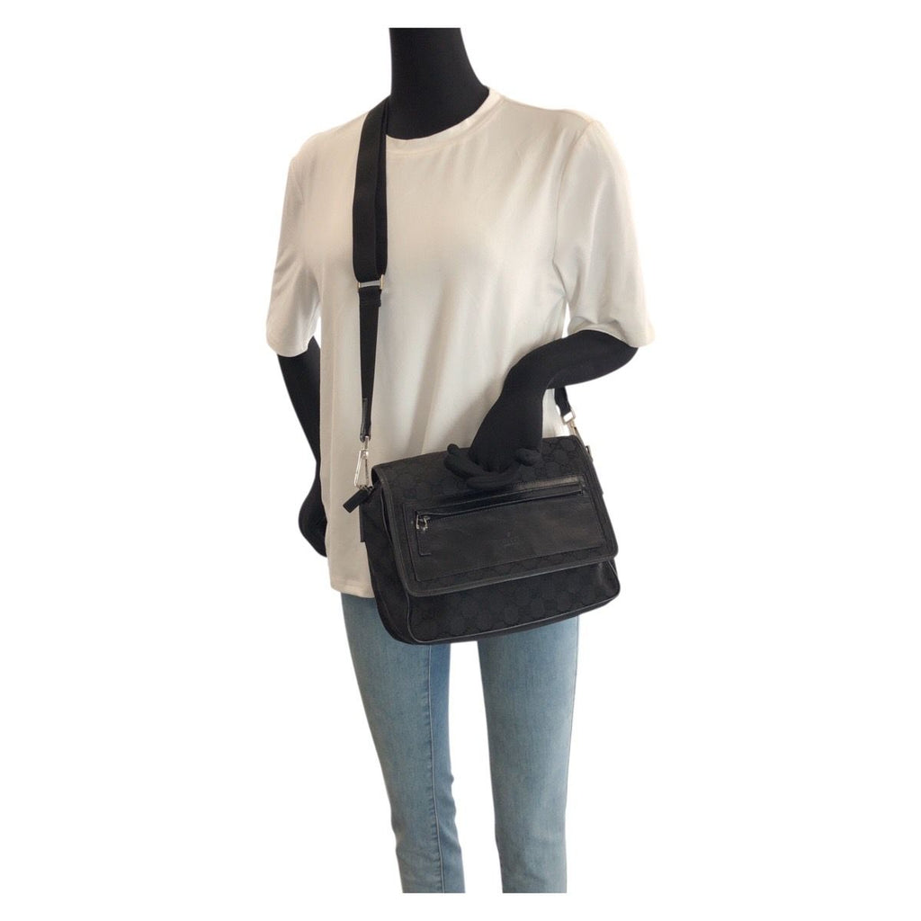 Gucci Black Silver GG Canvas Leather Shoulder Bag — view 7