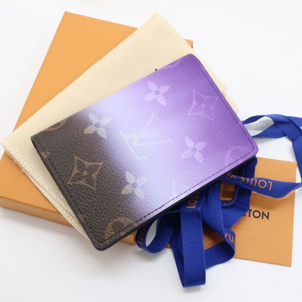 Louis Vuitton Monogram Pigment Card Case Organizer de Poche — view 6