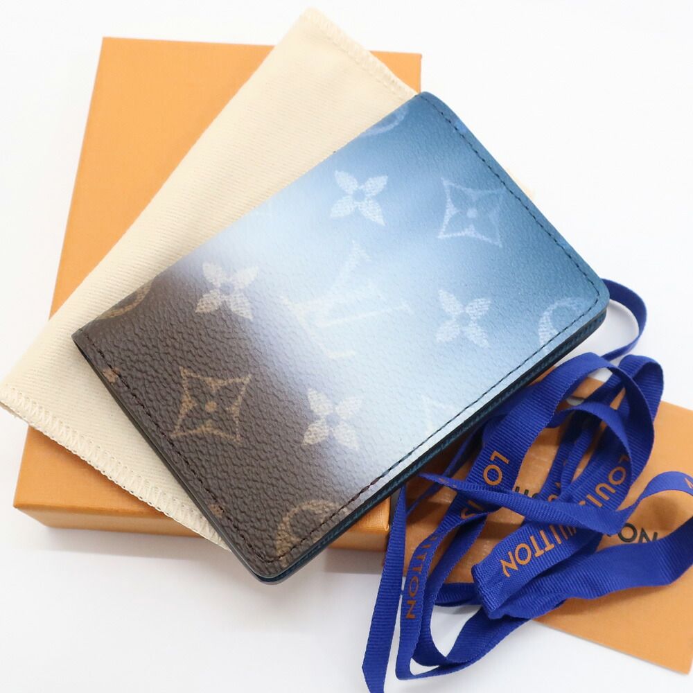 Louis Vuitton Monogram Pigment Card Case Organizer de Poche — view 6