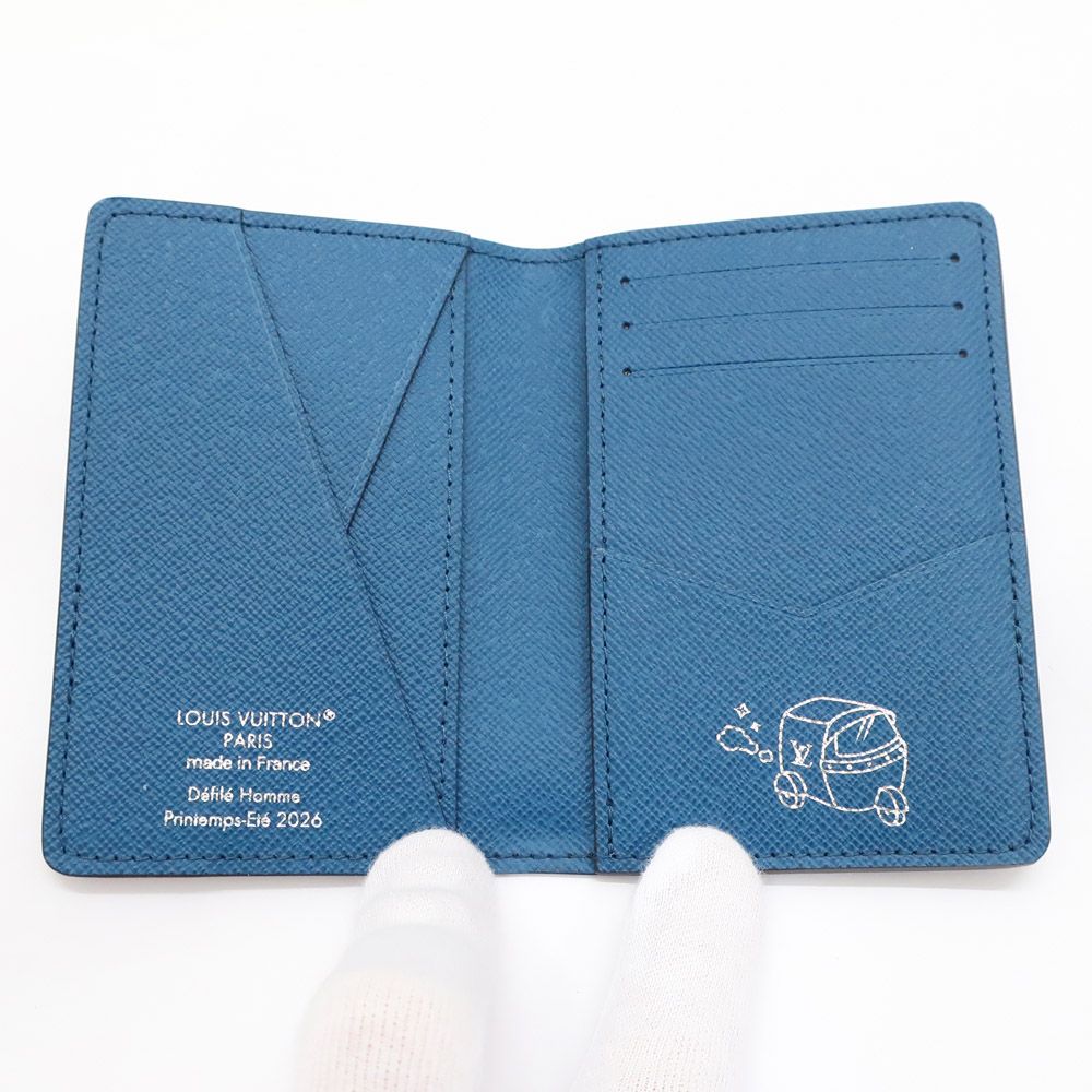 Louis Vuitton Monogram Pigment Card Case Organizer de Poche — view 3
